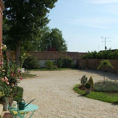 Bed and Breakfast Le Manoir Du Menillet Bornel Esterno foto
