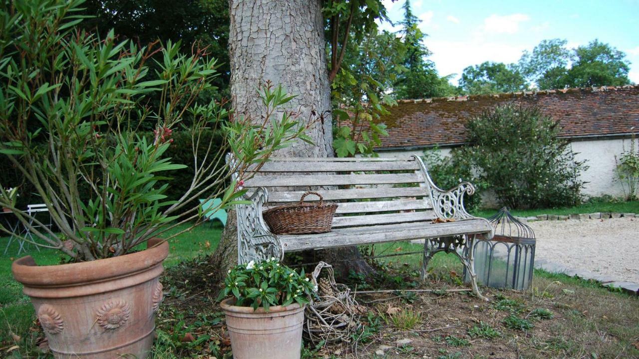 Bed and Breakfast Le Manoir Du Menillet Bornel Esterno foto