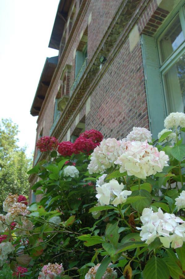Bed and Breakfast Le Manoir Du Menillet Bornel Esterno foto